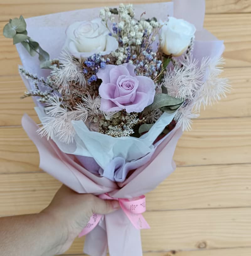 紅玫瑰永生花束  結婚求婚告白捧花外拍週年教師節生日交換禮物七