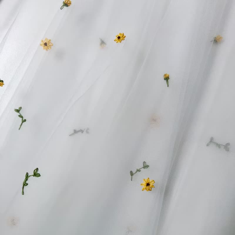 Little Sunflower  : Wedding bridal veil