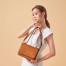 【情侶禮物/24H出貨】郵差包/橫式翻蓋斜背包 男女適用 植鞣革