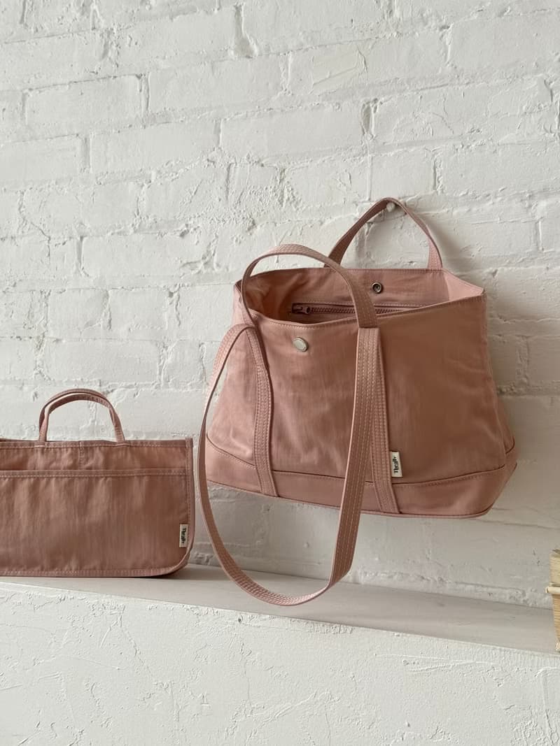 韓國 The Ally | MOLLY BAG (附化妝小包) | 運動包 | 粉紅色