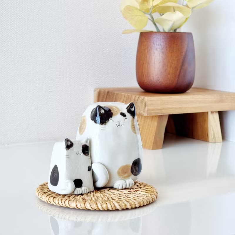 Handmade Cat Pair – Ceramic Figurines for Table Decoration, Shelf or Wedding Gift