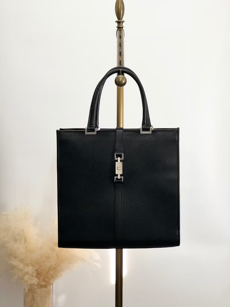 【 日本直送　名牌中古包 】GUCCI グッチ ジャッキー ハンドバッグ ブラック レザー vintage ヴィンテージ オールド 2kdzsa