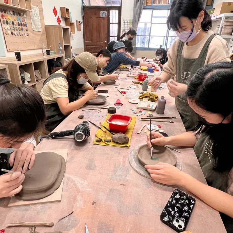 【體驗】【彩繪瓷盤製作】新竹 陶藝體驗 / 一人成團 / 約會行程 / 文化幣