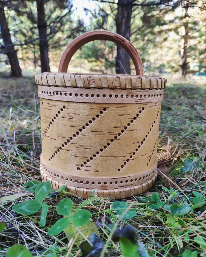 Birch bark box, birch bark canister, tea box