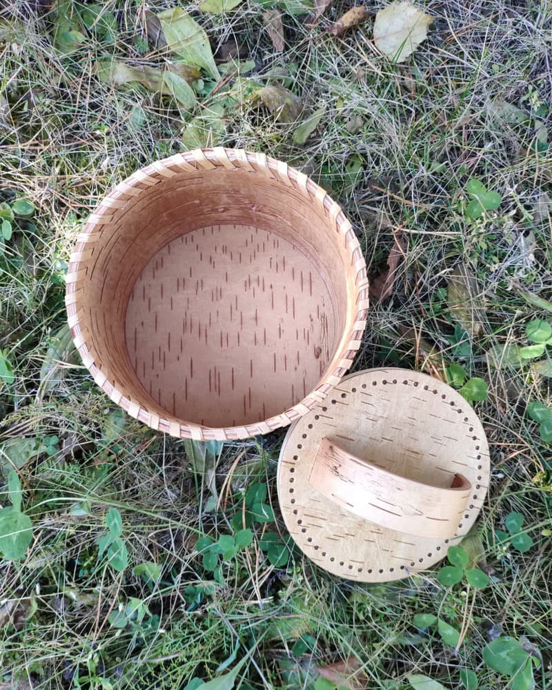 Birch bark box, birch bark canister, tea box
