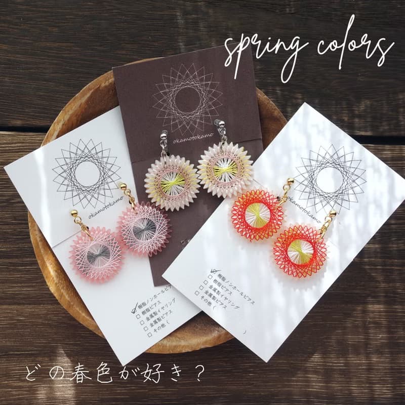 ハルジオンのイヤリング / ピアス / 絹糸 / 送料無料