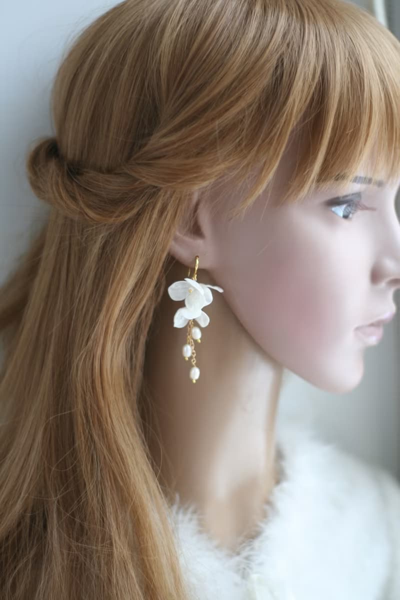 Floral Bridal Earrings Long Pearl Earrings Flower Clip-on Earrings