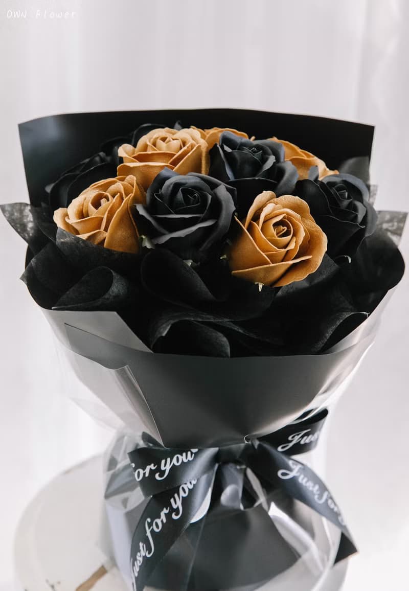 黑玫瑰花束/香皂花花束/生日花束/情人節花束/告白花束/永生花束