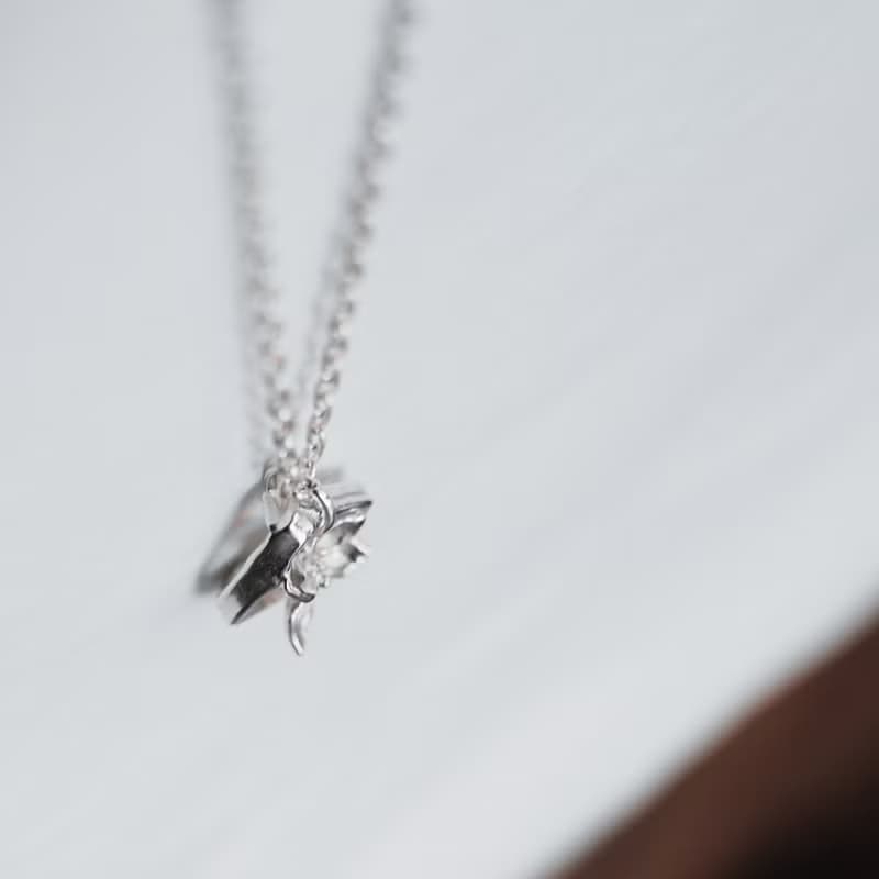 真實花朵【花語窗櫺】999純銀/項鍊吊墜/銀黏土手作