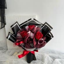 伊登花室 紅玫瑰 皂花 織布紗手拿花束 單束販售