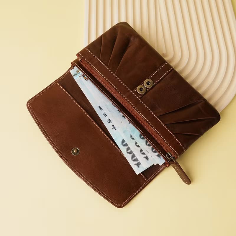 【24hr快速出貨】淺皺上掀式打褶真皮大容量長夾-075182 兩色