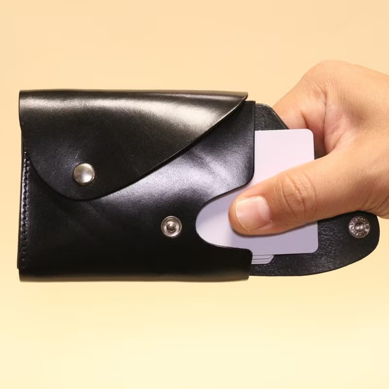 コインがとりやすいミニウォレット  Litos 上品な国産本牛革使用