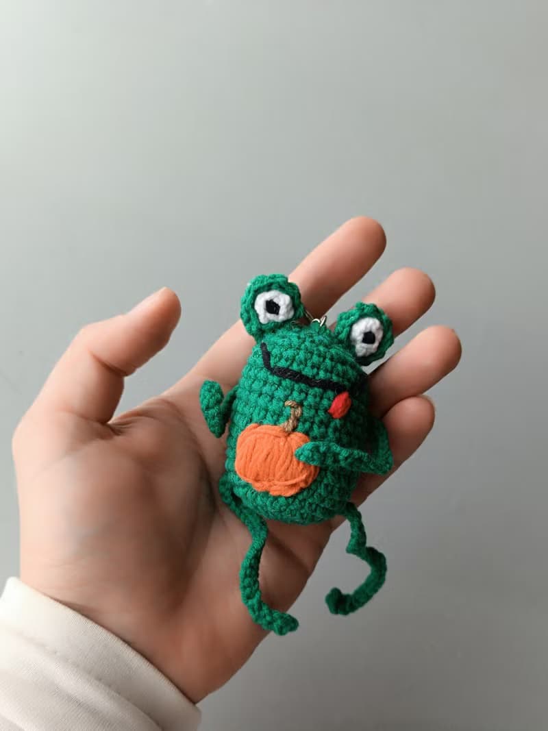 綠色鉤針鑰匙圈青蛙南瓜刺繡萬聖節禮物
