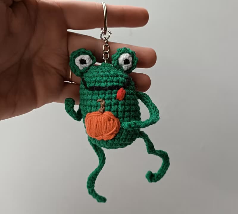 綠色鉤針鑰匙圈青蛙南瓜刺繡萬聖節禮物
