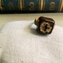 戒指 日本白瓷 自然釉色 無限看不膩色調 真皮革 藝術等級