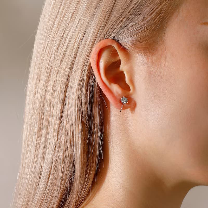 polaris loop-fit earring SV　ループフィットイヤリング　星　スター　シルバー