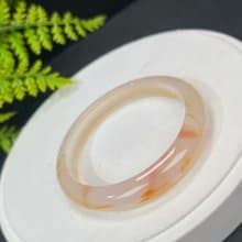 高品質 塘心瑪瑙手镯 58+MM 冰潤淺糖飄橘玉髓手環 解壓平衡能量