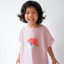 Kids Tisha金魚喵/兒童純棉Tshirt 落肩款/粉-中性版 兒童節