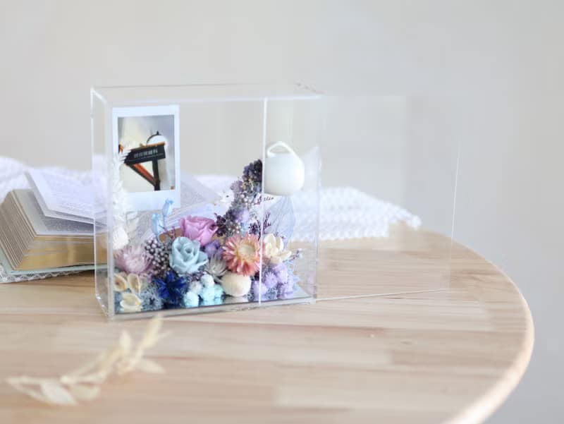 愛的灌溉-No.藍紫印象 x 不凋玫瑰乾燥花透明花框