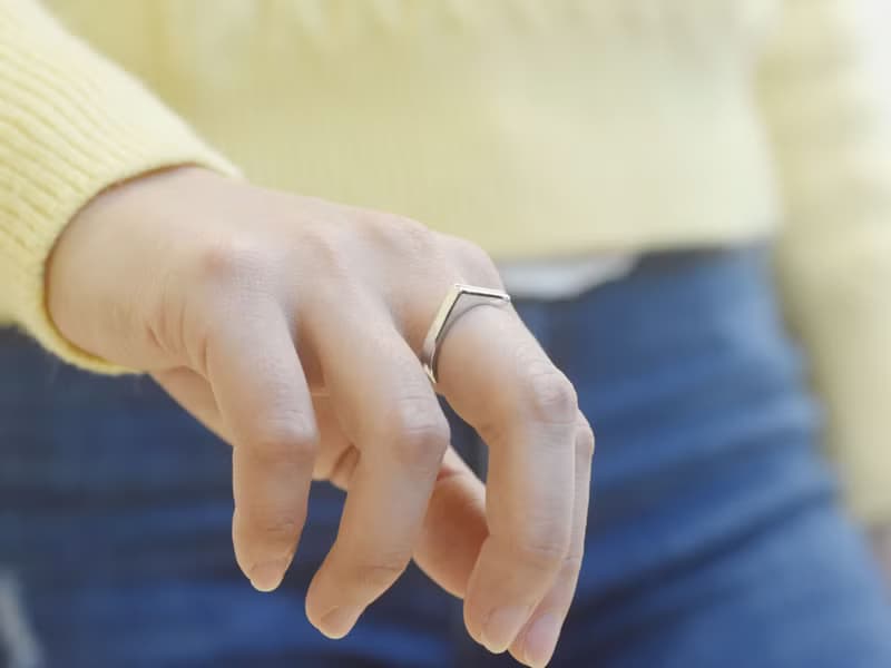 愛。低調 (純銀戒指 女戒 八心八箭鋯石 愛心 情人節)