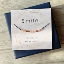 粉澳寶 Smile 摩斯密碼手繩 | 正能量療癒水晶手鍊 姊妹生日禮物