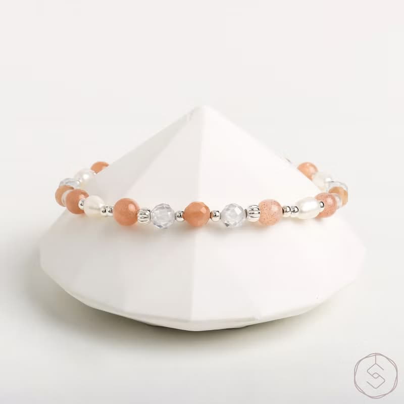 曙光 | 太陽石 淡水珍珠 白水晶 S925純銀 | 天然水晶手鍊