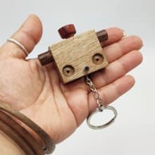 Wooden robot Key chain Suitable for gift, christmas, valentine