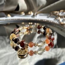 /春紅吉運/ 招貴人助事業 膠花 紅石榴 金髮晶 金太陽 水晶手鍊