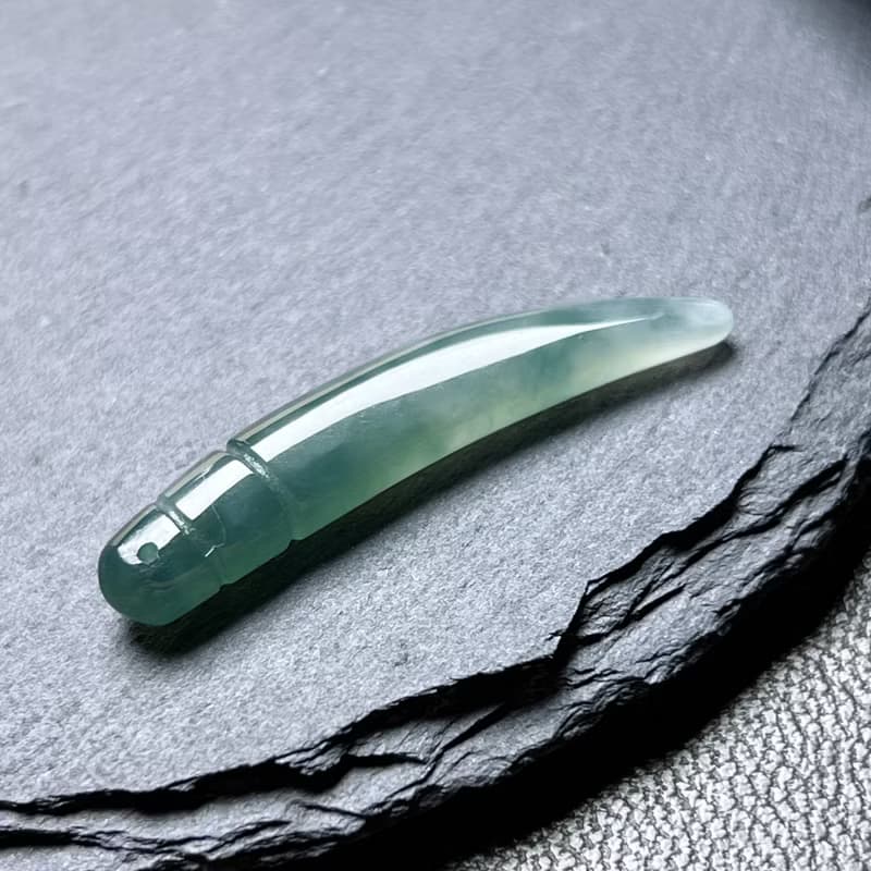 冰種飄藍花翡翠龍牙 | 天然緬甸玉A貨翡翠 | 送禮
