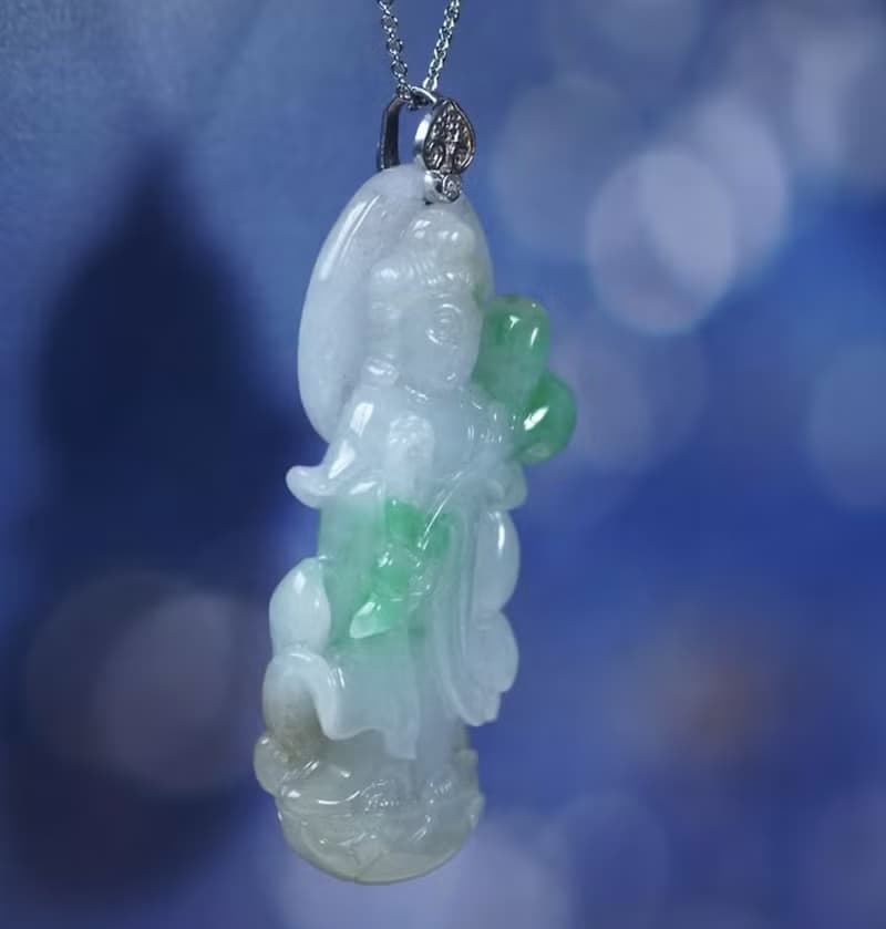 飄陽綠翡翠持蓮觀音項鍊 925純銀 | 天然緬甸玉翡翠A貨 | 送禮