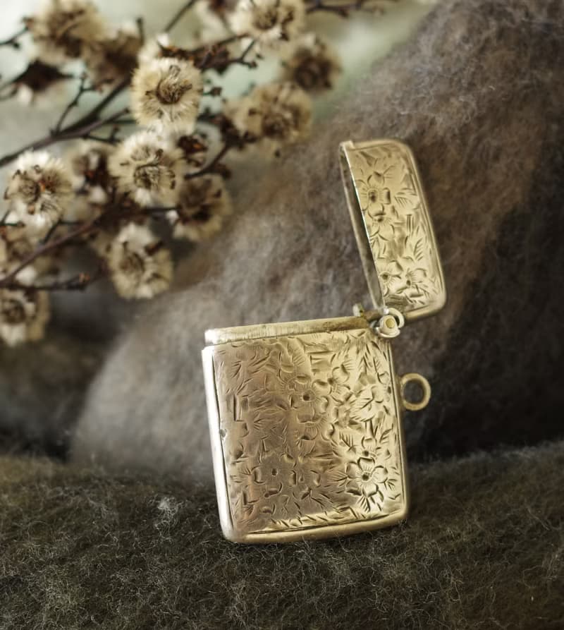 -古董英國購入之百年純銀雕花火柴盒 925 Sterling W750