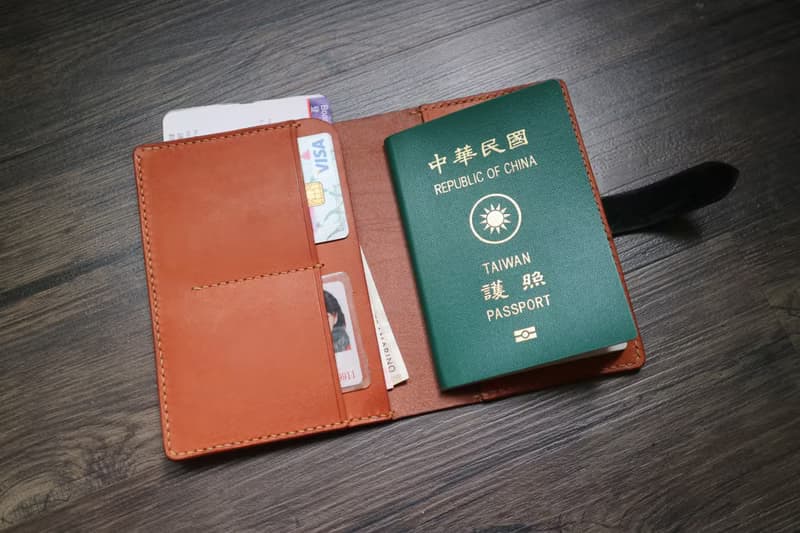 藝創小間 | 植鞣革 真皮 手縫 護照夾 護照套 旅行