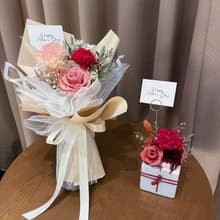 康乃馨花束 康乃馨永生花束 母親節花束 母親節禮物