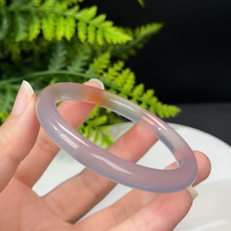 高檔 煙紫瑪瑙手鐲 56MM 高冰凈體起剛玉髓手環 鴻運當頭溫婉平靜