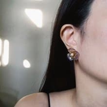 淡水珍珠三瓣花耳環  藍/灰