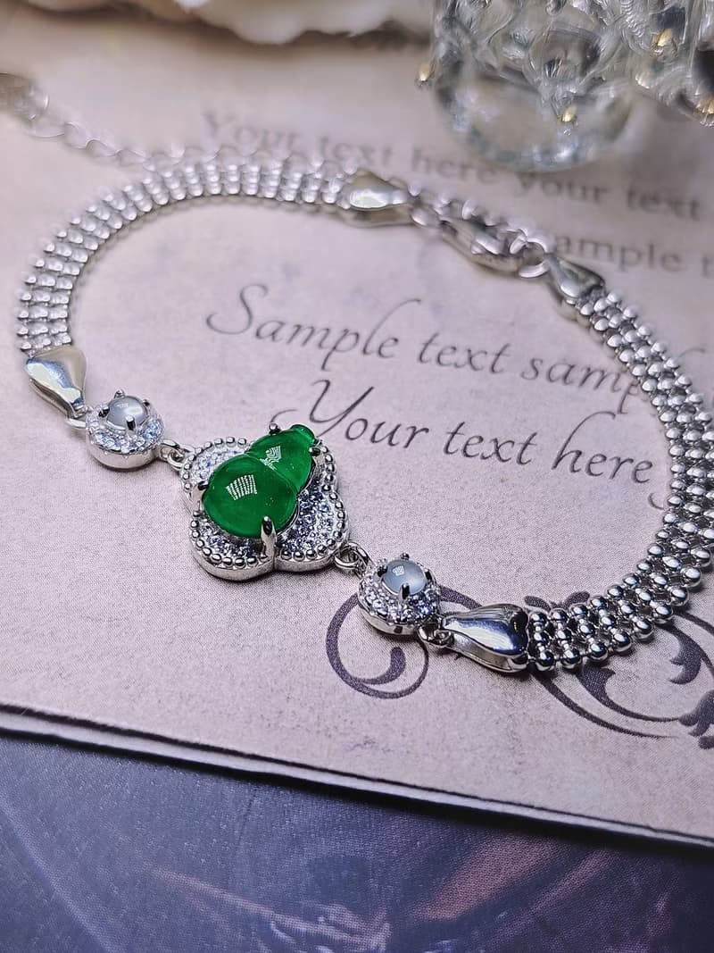 |福財|A貨翡翠冰玻陽綠飽滿葫蘆9.6mm純銀鍍18k精緻四葉草手鏈