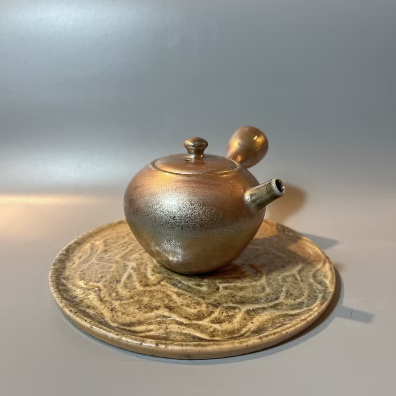 柴燒金彩玫瑰金茶壺 / 小平凡手作