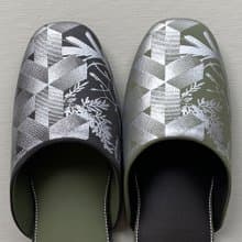 CLOAKROOMS OF .Fuller 室內拖鞋 設計款-庭black (雙色)
