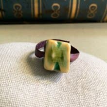 戒指 日本白瓷 自然釉色 無限看不膩色調 真皮革 藝術等級