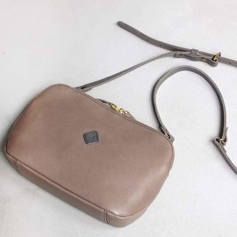 日本休閒隨身兩用側背包 手拿包 Made in Japan by CLEDRAN