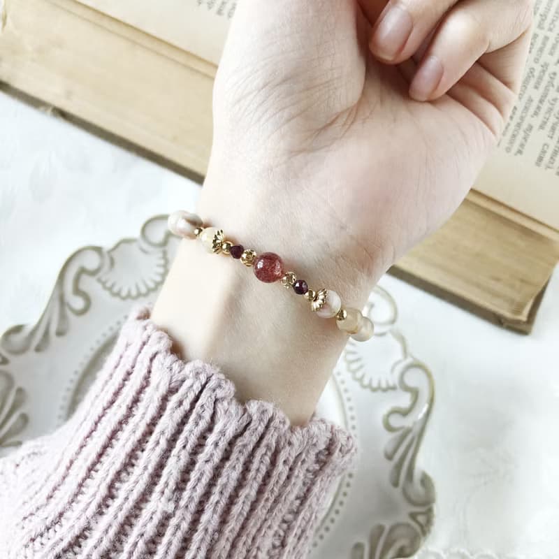 和歌。草莓晶 石榴石 櫻花瑪瑙 白月亮石 14K 天然石水晶 手鍊