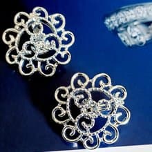 vintage jewelry SARAH COV 亮銀簍空雕花 夾式耳環