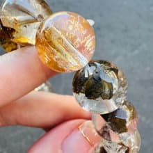 精品天然紅泥骸骨閃靈水晶15mm66g好運穩定情緒淨化洞察力