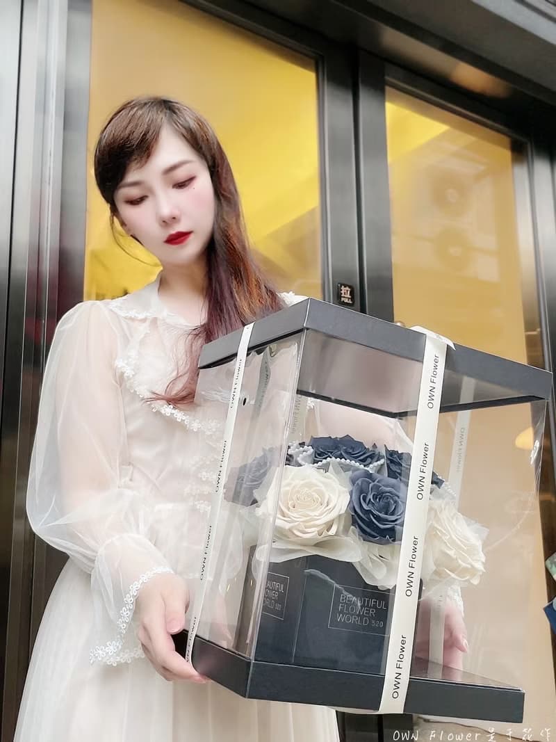 12朵/小香風永生花禮盒/厄瓜多玫瑰禮盒/永生花/不凋/情人節禮物