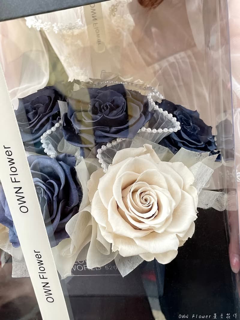 12朵/小香風永生花禮盒/厄瓜多玫瑰禮盒/永生花/不凋/情人節禮物