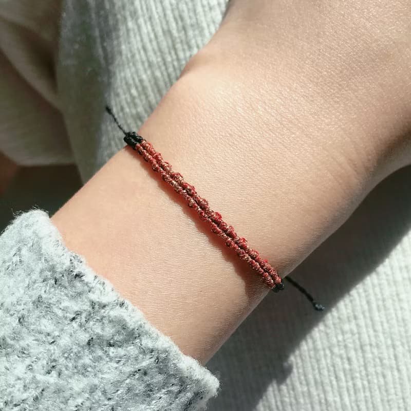 Metalic gold silver copper macrame knot bracelet