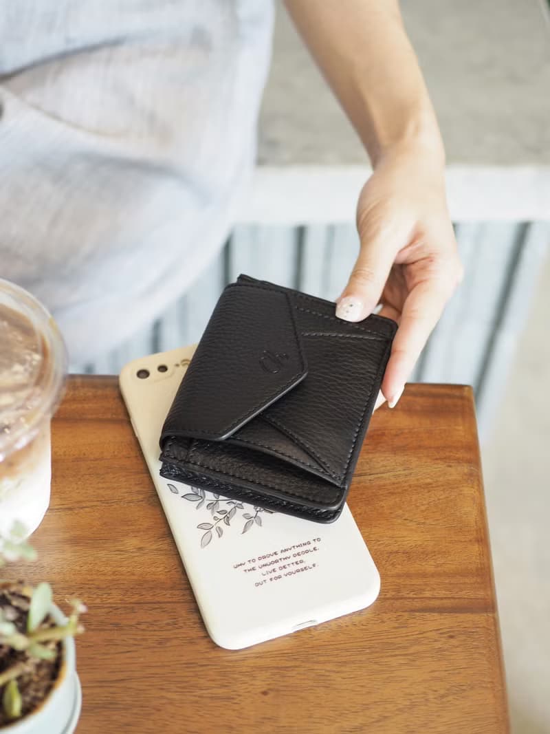 Daily (Black) : Mini wallet, short wallet, cow leather, Black