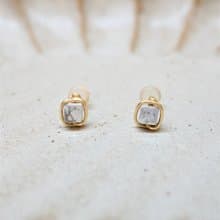 ll 4mm方塊白松石 ll 金線框耳針 耳夾 / 一對