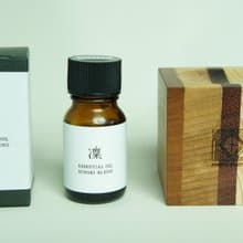 オリジナルブレンド精油【凜】とディフューザーセット箱入り