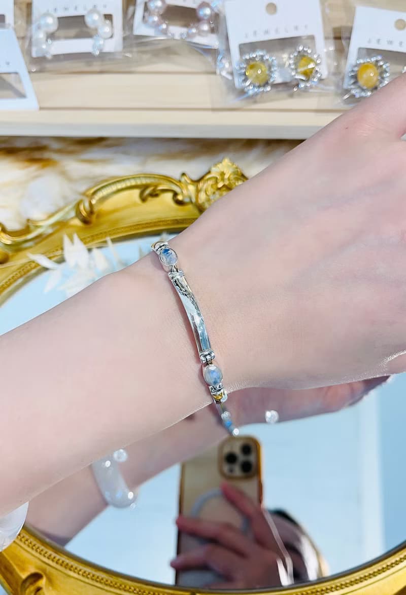 四段式鐲式天然彩虹月光石實心手鍊人緣桃花增加個人魅力